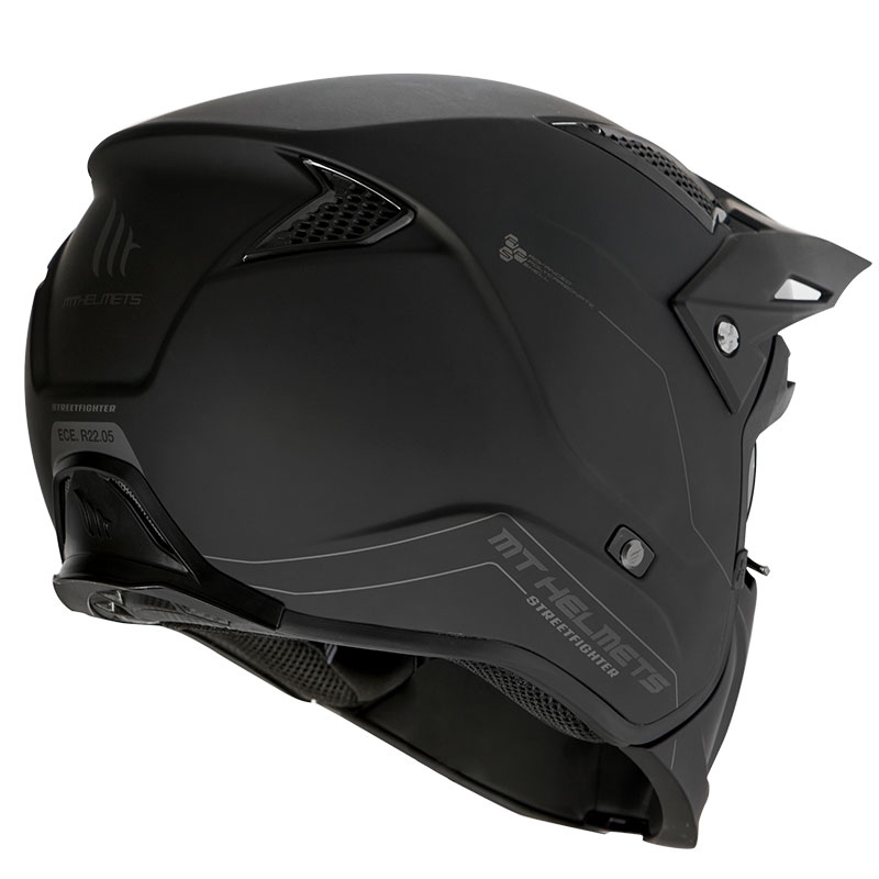 Motociklistička kaciga MT Streetfighter SV Solid black mat - II. kvaliteta