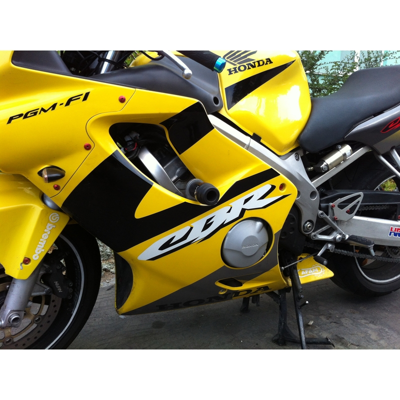 Honda CBR 600F (99-07) BEZ MODIFIKACIJE OKLOPLJENJA Classic