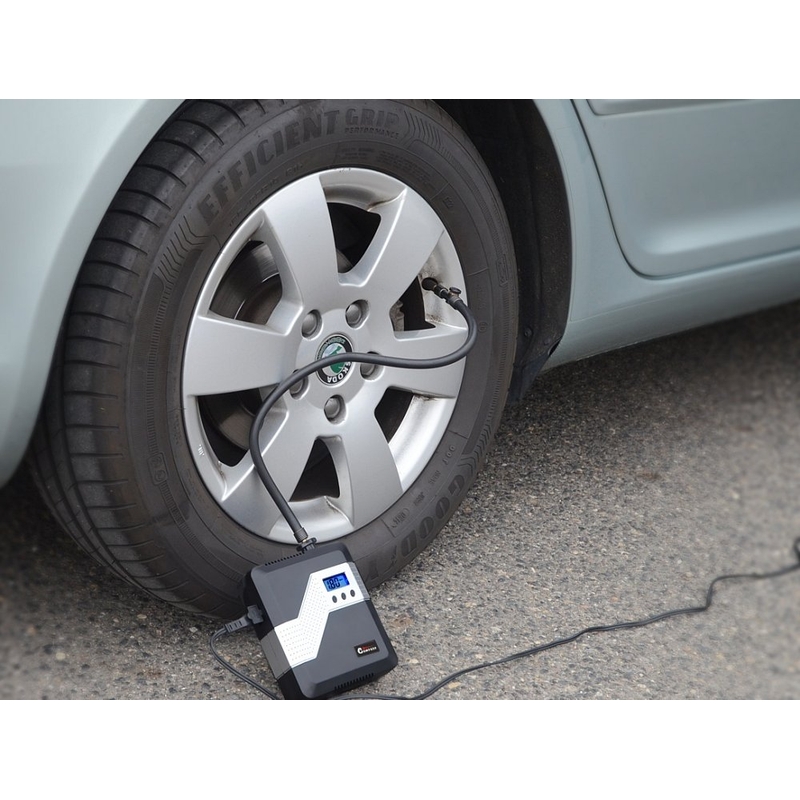 Kompresor 12V BRICK digital