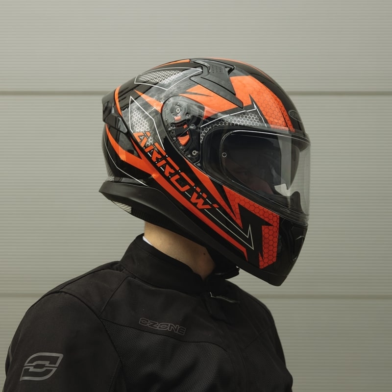 Integralna motociklistička kaciga Ozone Arrow crna-siva-fluo crvena