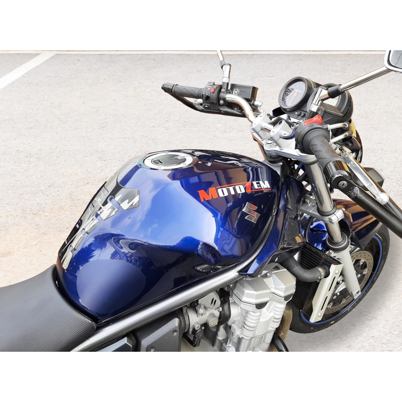 MotoZem logo naljepnica bijela