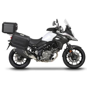 Kompletní sada černých hliníkových kufrů SHAD TERRA BLACK , 37L topcase 47L/47L boční kufry, včetně montážní sady a plotny SHAD SUZUKI DL 650 V-Strom