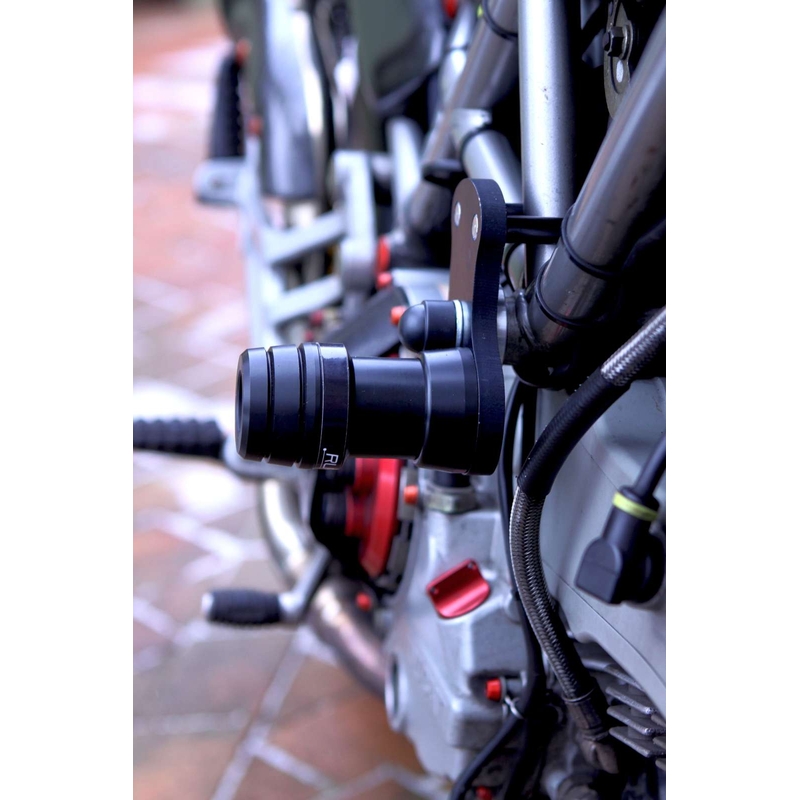 DUCATI Monster 800 S2R Gatling