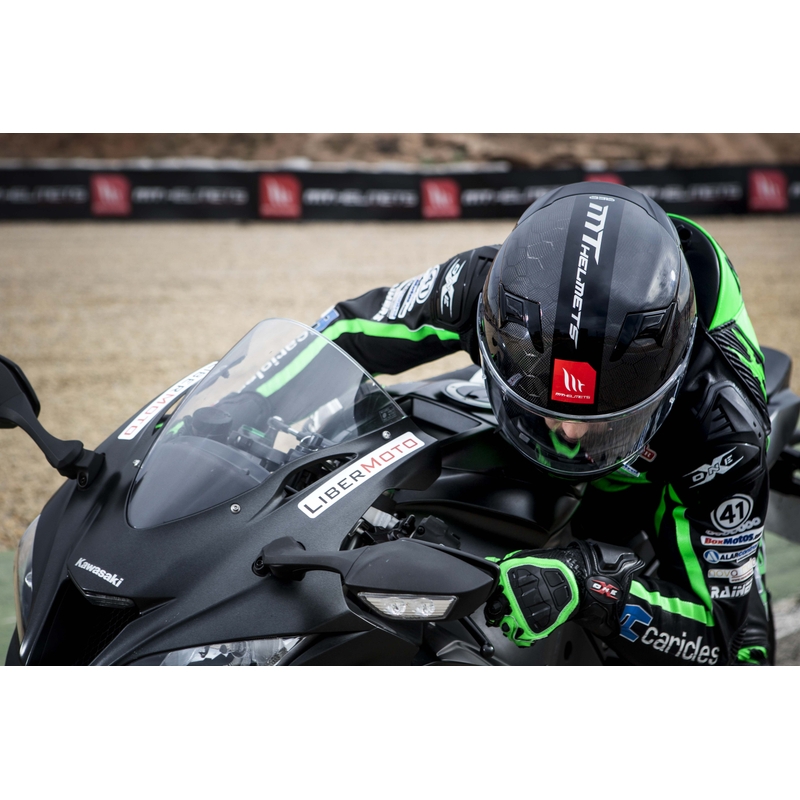 Integralna motociklistička kaciga MT Kre Snake Carbon