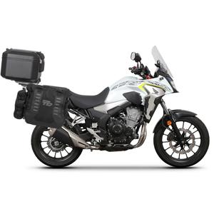 Complete set of SHAD TERRA TR40 adventure saddlebags and SHAD TERRA BLACK aluminium 55L topcase, including mounting kit SHAD HONDA CB 500 X