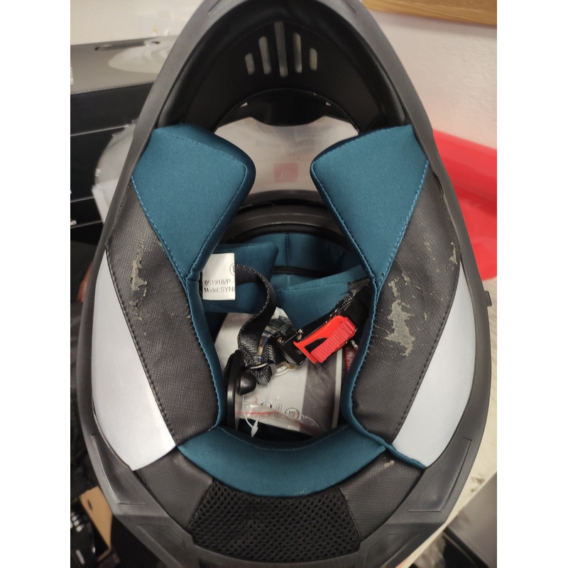 Enduro kaciga MT Synchrony Duosport SV crna - II. kvaliteta