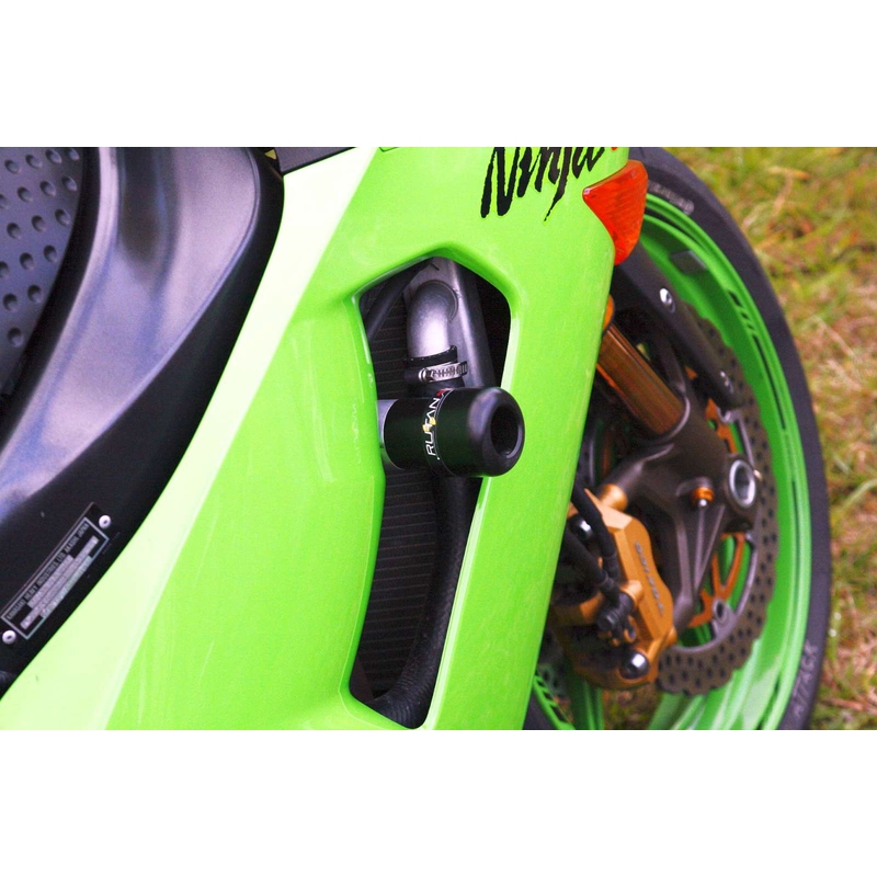 Kawasaki ZX-6R (05-06) s modifikacijom klasičnog oklopa