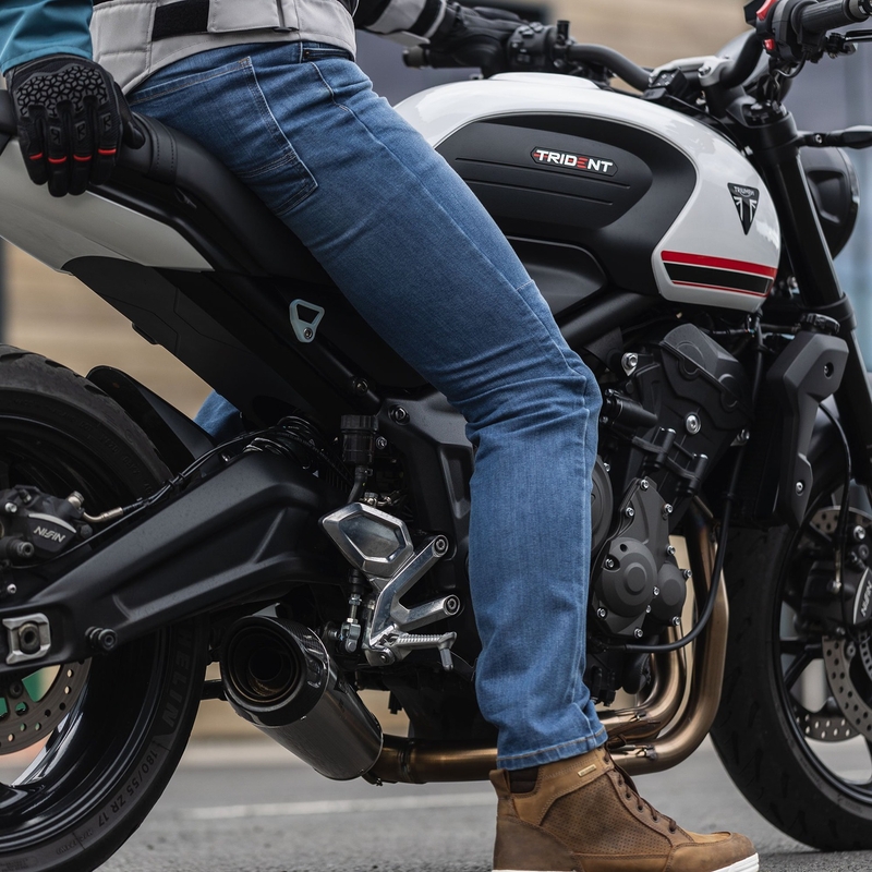 Motociklističke traperice Oxford Original Approved Jeans AA Slim kroja svijetloplave