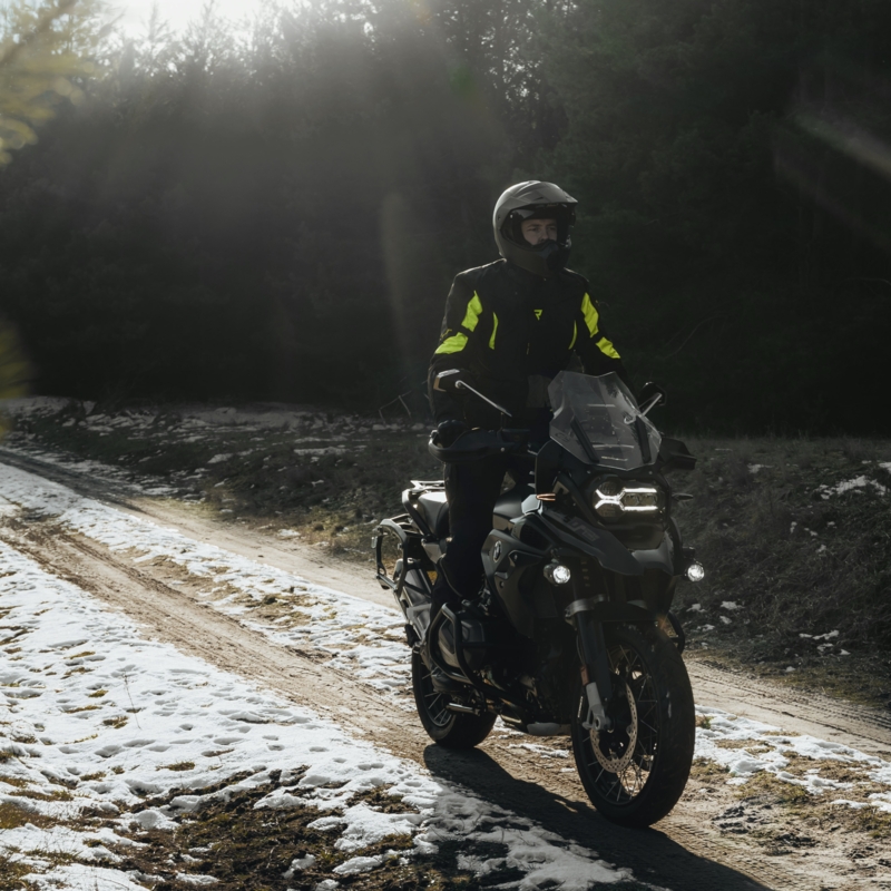 Motociklistička jakna Rebelhorn Hardy II crno-fluo žuta rasprodaja