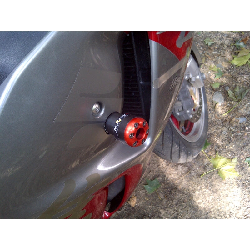 Suzuki GSX-R 1300 (99-07) Klasični