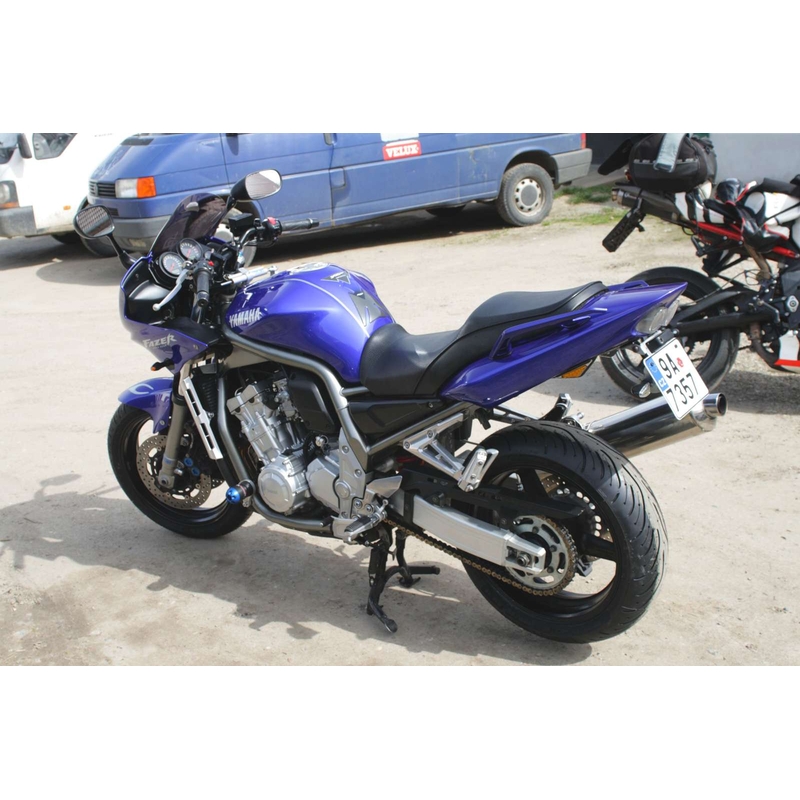 Yamaha FZS 1000 (01-05) Conus