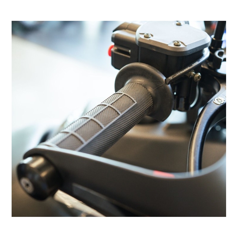 SHARK LOCK-ON grijane ručke crne boje