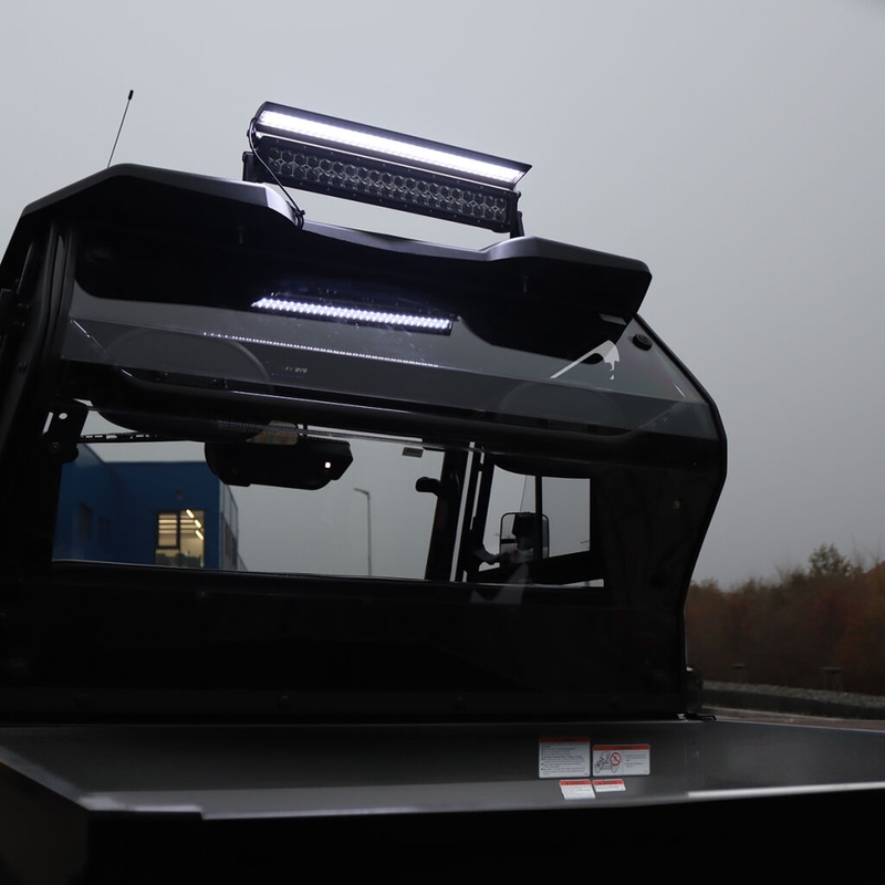 LED svjetlosna traka s poklopcem SHARK LED svjetlosna traka 21,5", 6D s LED poklopcem, 120 W