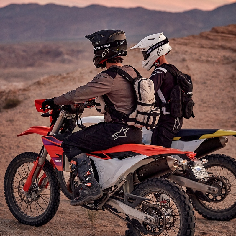 Alpinestars Techdura Taktički ruksak crno-bijeli 9 l