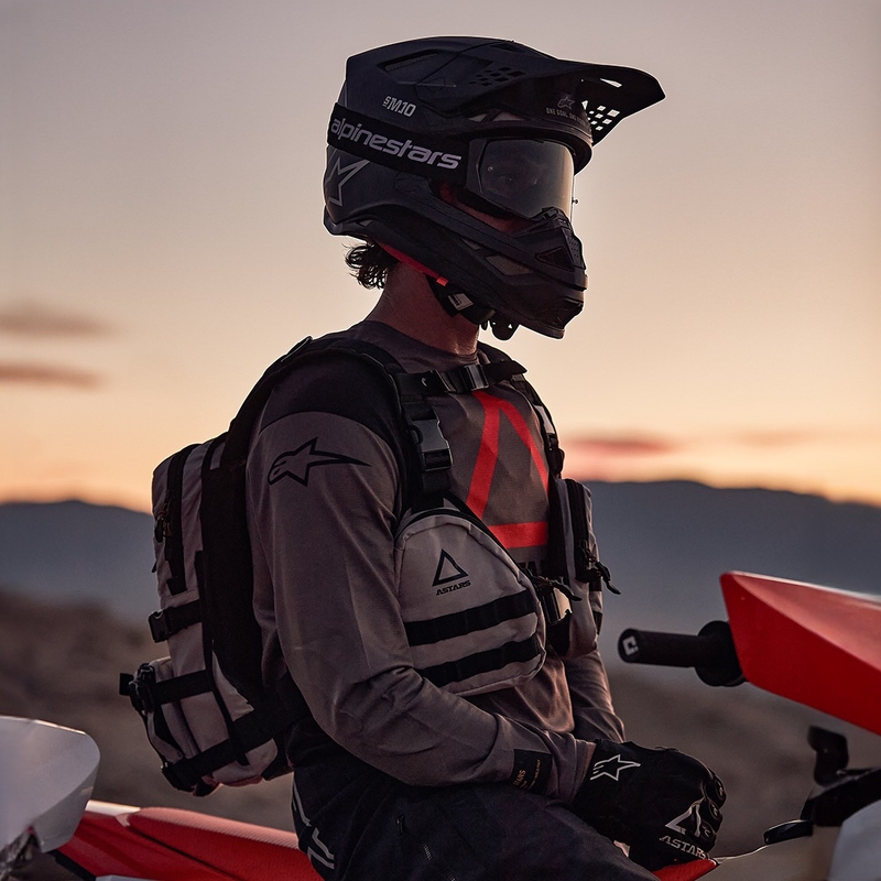 Ruksak Alpinestars Techdura Tactical sivo-crni 9 l