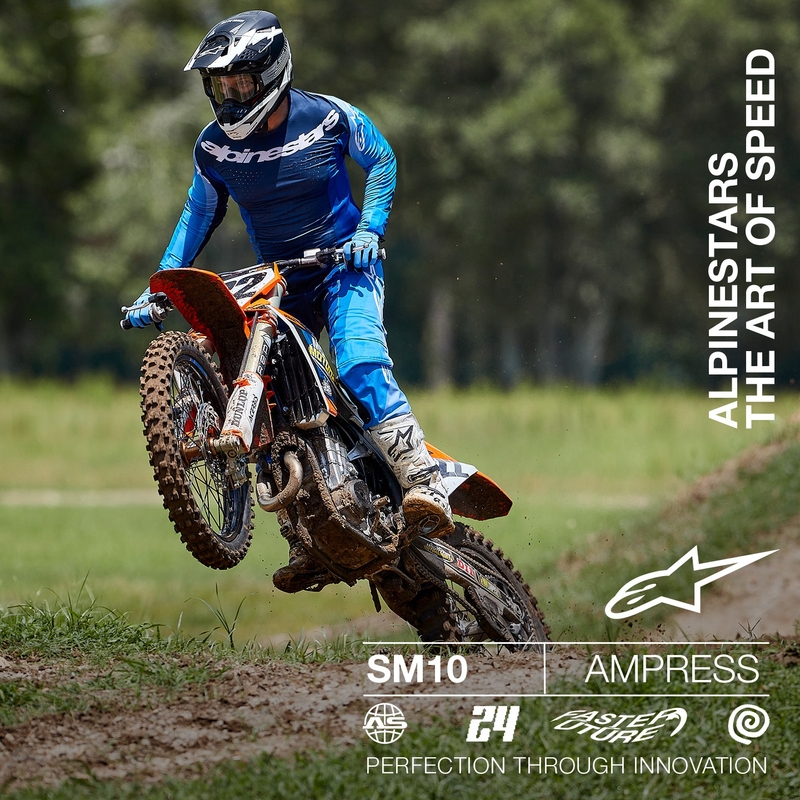 Motocross kaciga Alpinestars Supertech S-M10 Ampress mat crno-bijela
