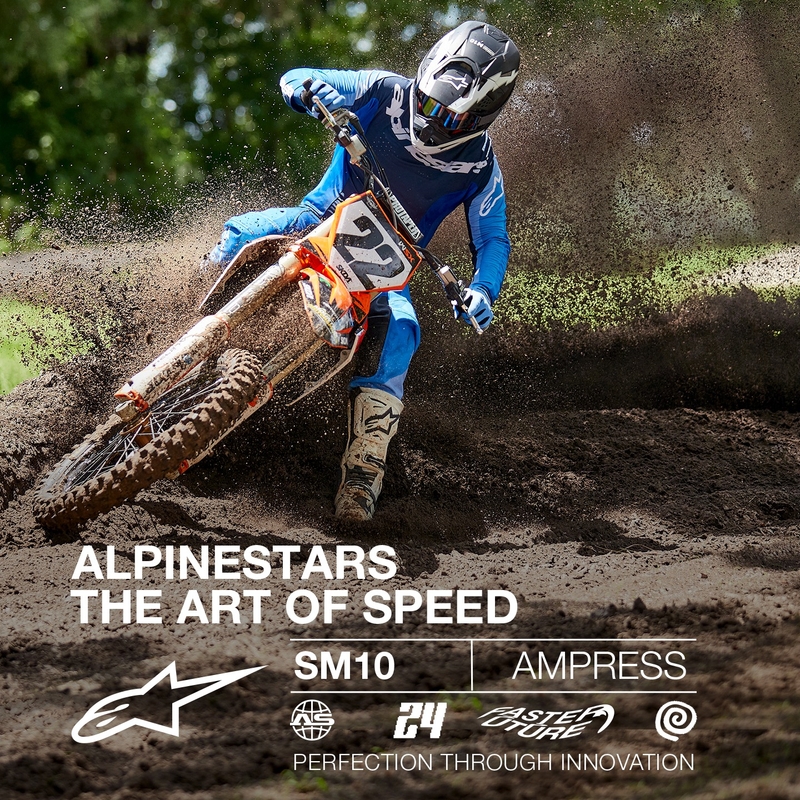 Motocross kaciga Alpinestars Supertech S-M10 Ampress mat crno-bijela