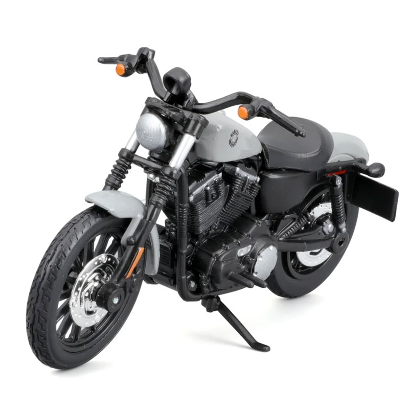 Maisto Harley Davidson 2022 Sportster® Iron 883™ model motocikla 1:18