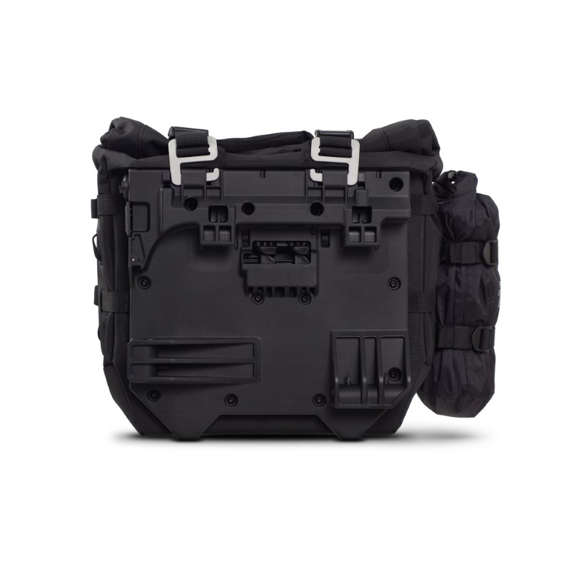 Complete set of SHAD TERRA TR40 adventure saddlebags, including mounting kit SHAD Voge 500DS / 500DSX