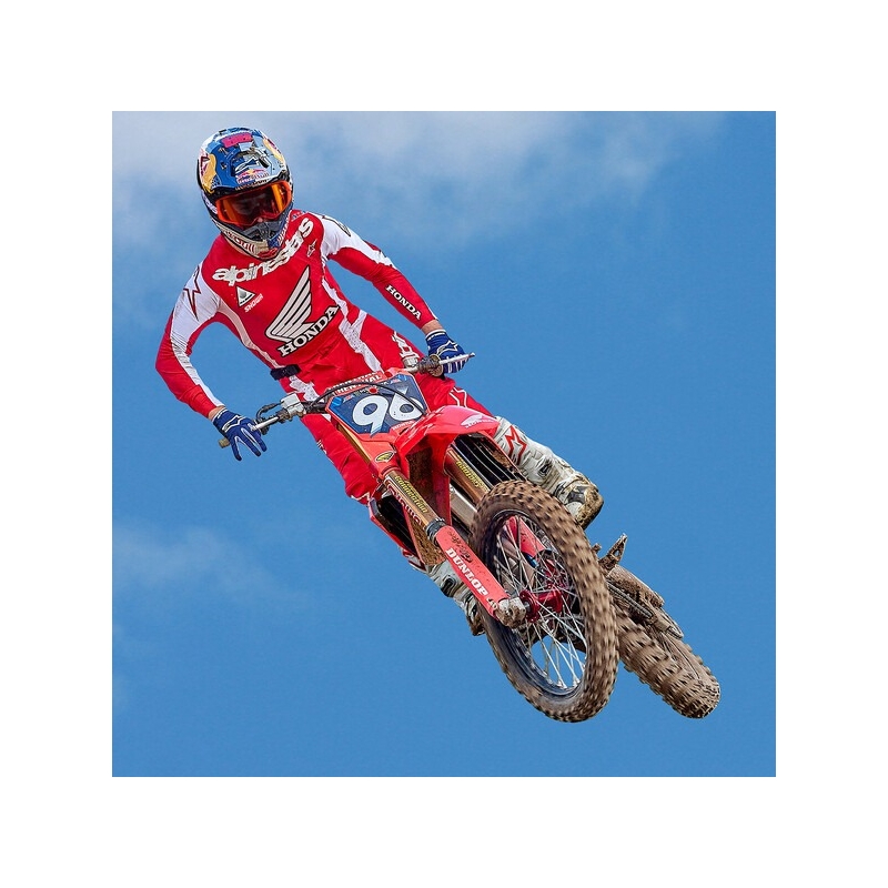 Alpinestars Tech 10 Supervented motociklističke čizme perforirane bijelo-crveno-crne