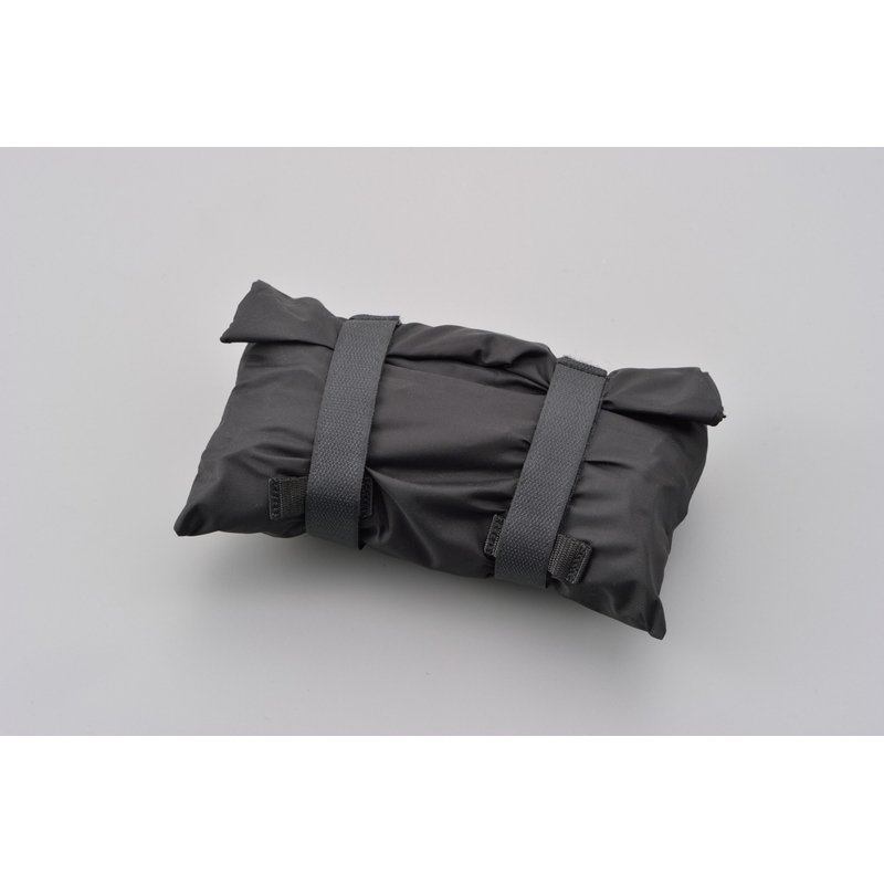 Fleksibilna mreža za prtljagu motocikla s plastičnim kukama Daytona 40 x 40 cm crna