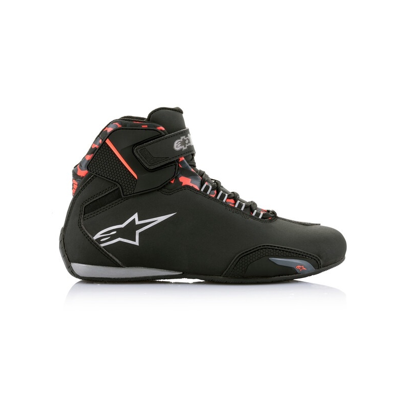 Vodootporne motorističke čizme Alpinestars Sektor crno-crveno-sive-kamo