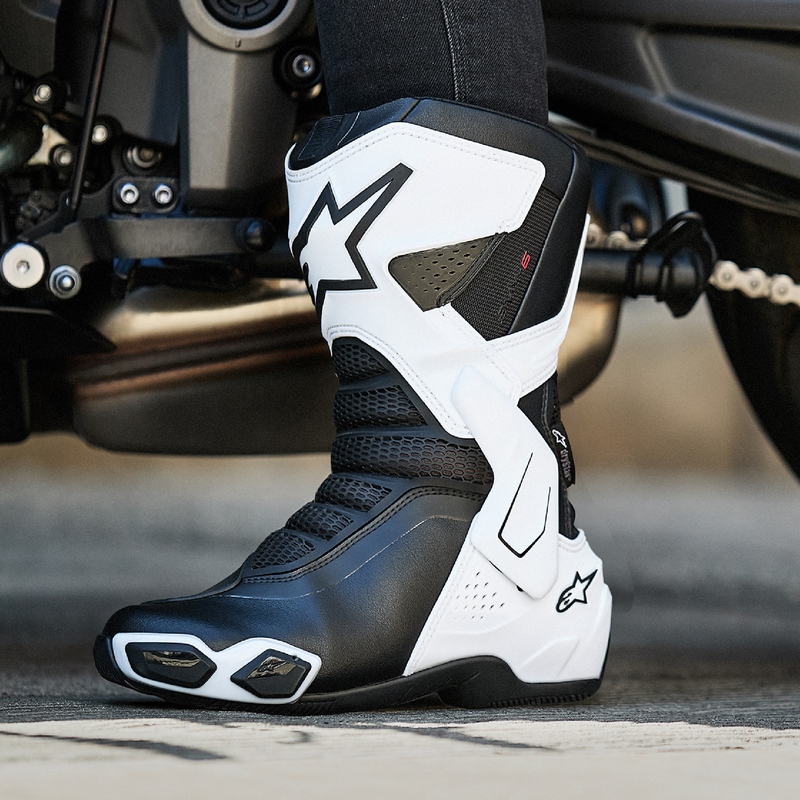 Ženske motorističke čizme Alpinestars Stella SMX-6 3 Drystar bijelo-crne