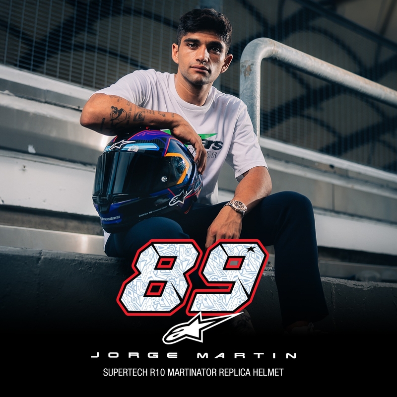 Alpinestars Supertech R-10 Limited Edition Martinator Jorge Martin Integralna motociklistička kaciga plava-ljubičasta-crvena-žuta