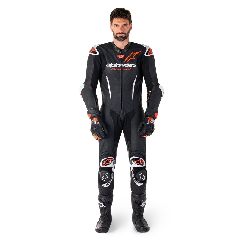 Alpinestars GP-R7 Tech-Air ready/kompatibilno jednodijelno kožno motociklističko odijelo crno-bijelo-fluo crveno