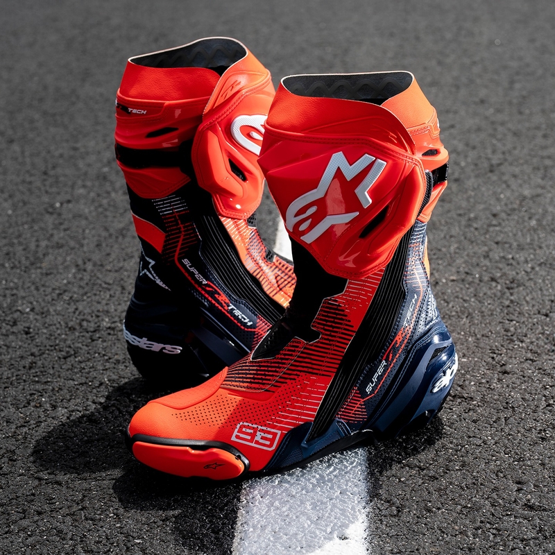 Motorističke čizme Alpinestars Supertech R Vented Limited Edition MM93 Marc Marquez Fluo crveno-plavo-crne