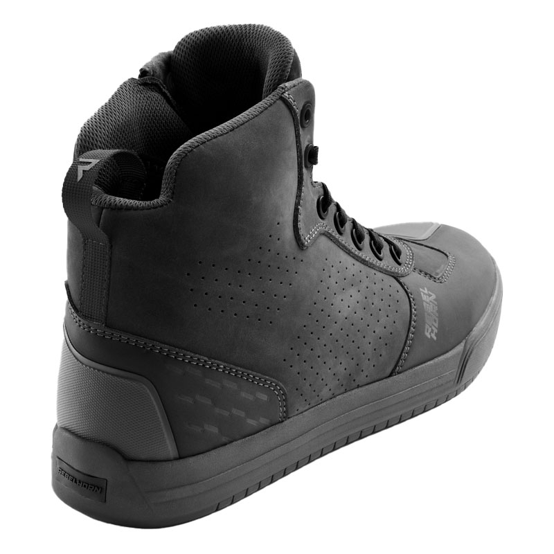 Crne kožne motociklističke čizme Rebelhorn Spike