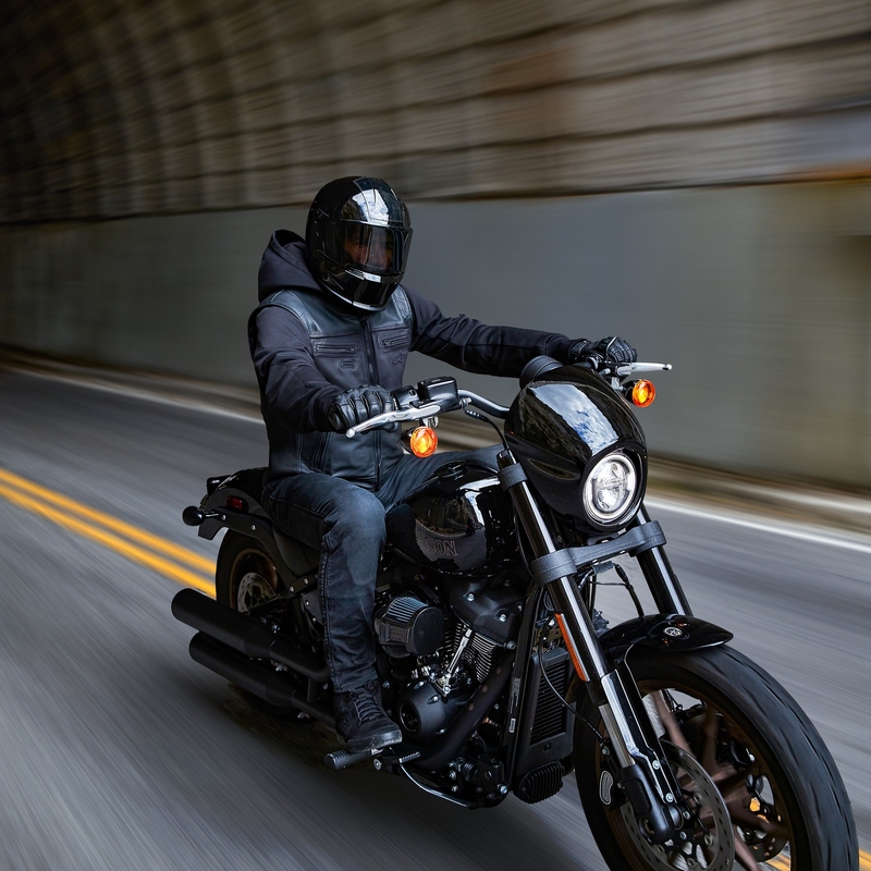 Alpinestars TECH-AIR®3 V2 LEATHER system airbag prsluk crni