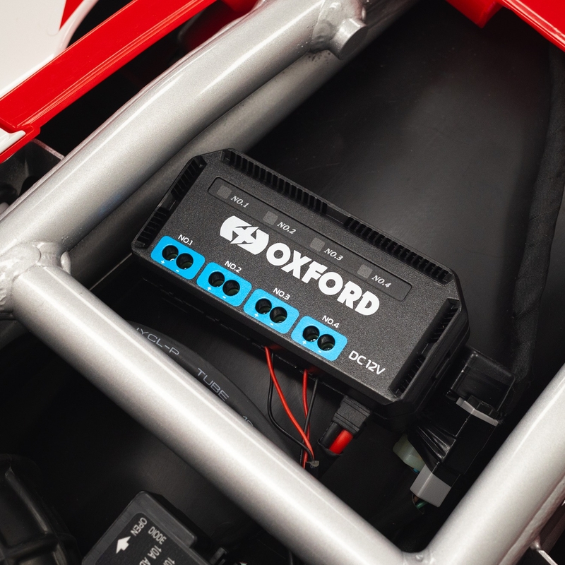 Dodatna razvodna kutija Oxford Junction Box 12V