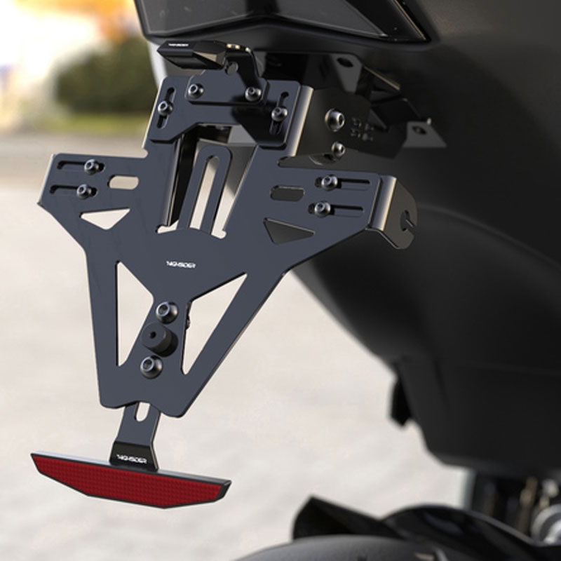 Držač registarske pločice s osvjetljenjem Highsider Akron RS PRO Triumph SPEED TRIPLE 1050 crni