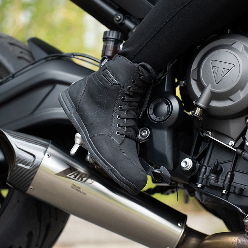 Ženske motociklističke čizme OXFORD KICKBACK DRY2DRY™ crne