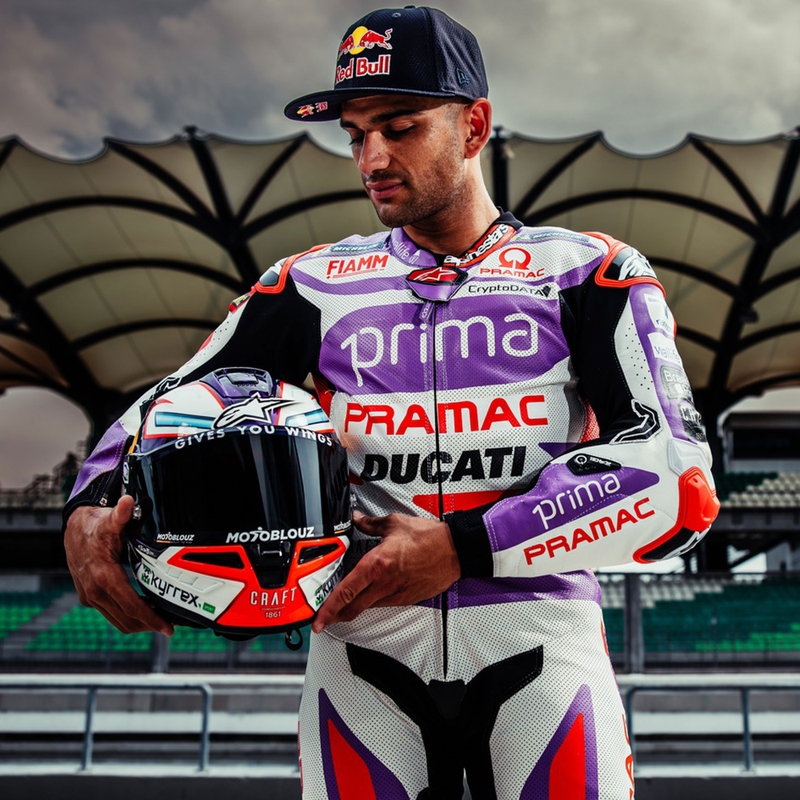Alpinestars Supertech R-10 Element karbonska fluo full face motociklistička kaciga crveno-bijela