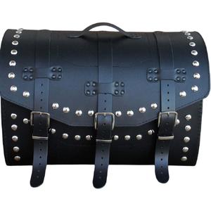 Kožna torba za motocikl s bravom i zakovicama RSA K451 crna