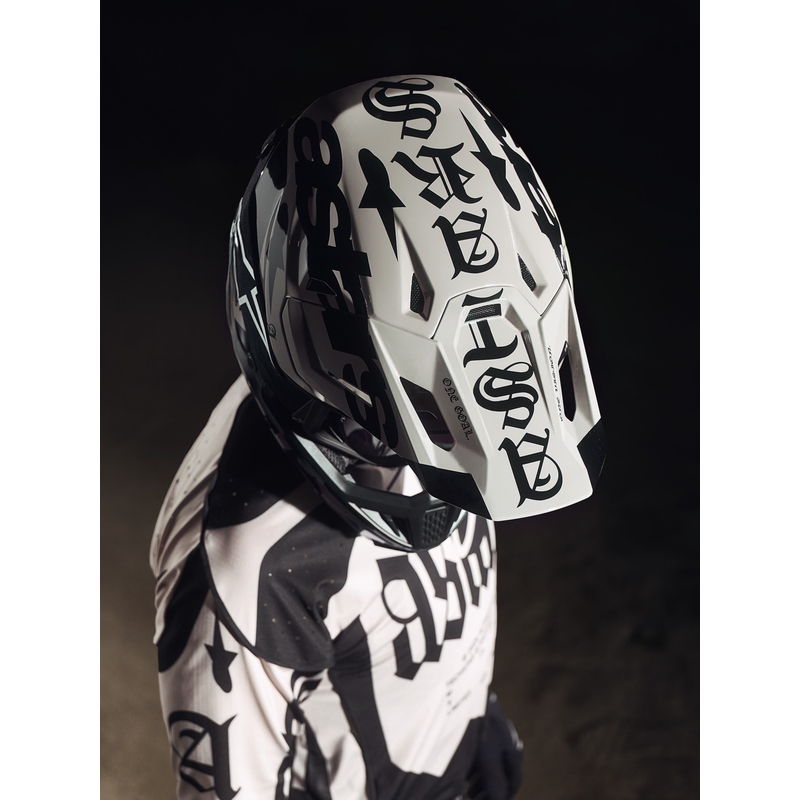 Alpinestars Supertech S-M7 kaciga za motokros ograničenog izdanja Wolf Dust boje pijeska i crne boje
