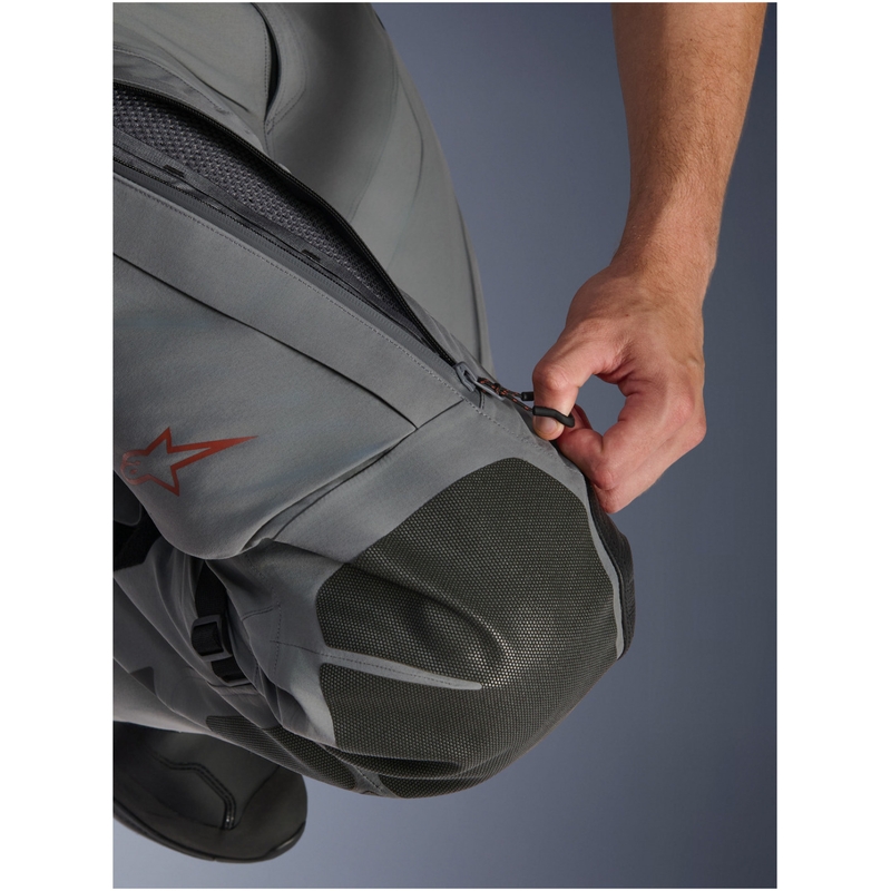 Alpinestars Nazca 3L Gore-Tex PRO motociklističke kratke hlače tamno sivo-crne