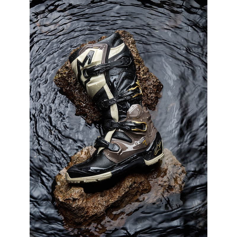 Alpinestars TECH 7 Enduro Drystar motociklističke čizme crne-tamno sive-zlatne