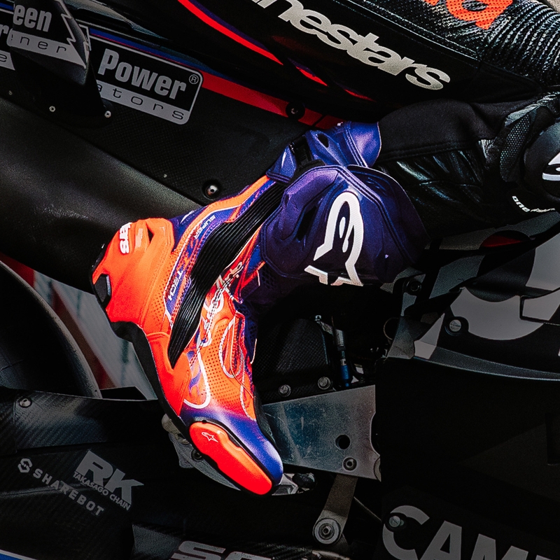 Alpinestars Supertech R Vented Flyte motociklističke čizme ograničeno izdanje Jorge Martin ljubičasto-crveno-crne