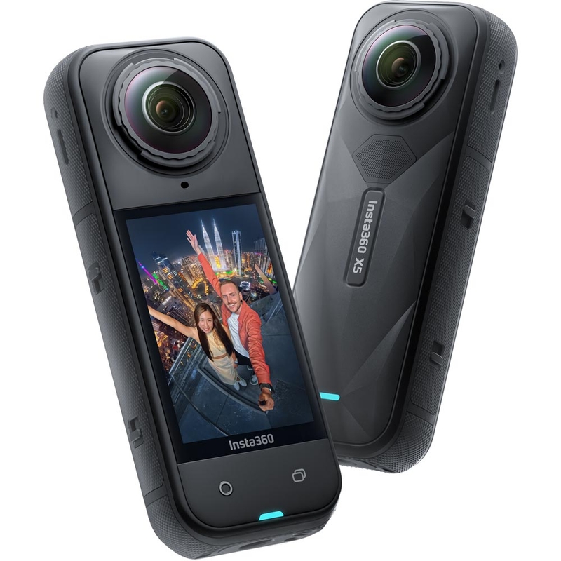 Insta360 X5 akcijska kamera crne boje