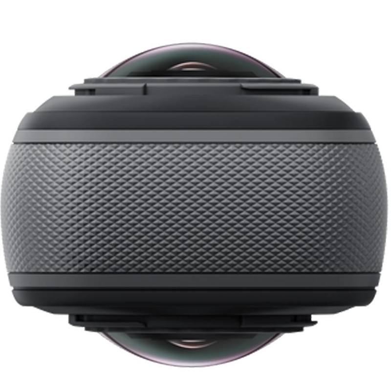 Insta360 X5 akcijska kamera crne boje