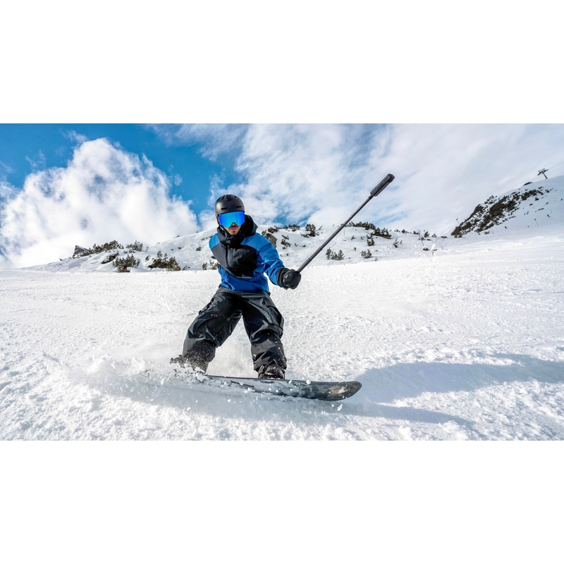 Insta360 X5 akcijska kamera crne boje
