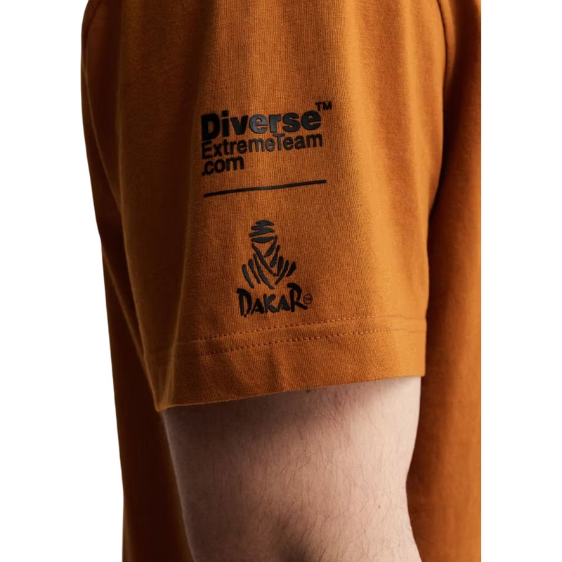 Smeđa majica s Dakar logom 263