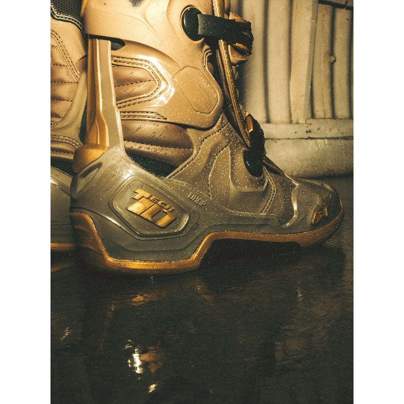 Alpinestars TECH 10 Limited Edition AIR GOLD motociklističke čizme smeđe zlatne boje