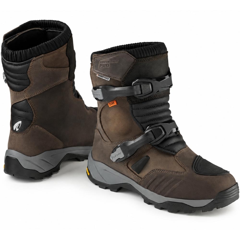Forma Adventure PRO niske motociklističke čizme smeđe boje