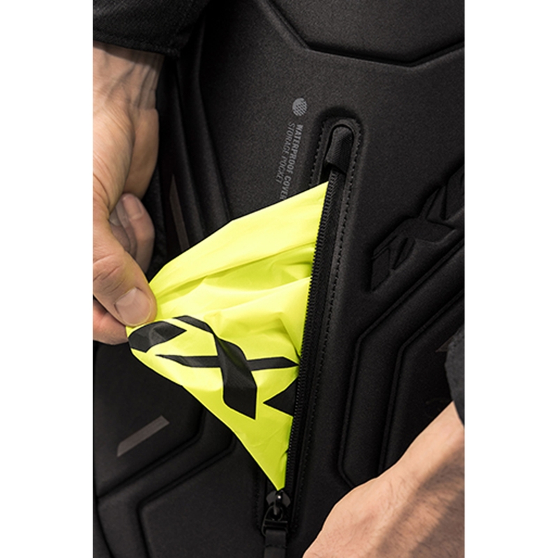 Moto ruksak IXON R-Laser 25 l crni