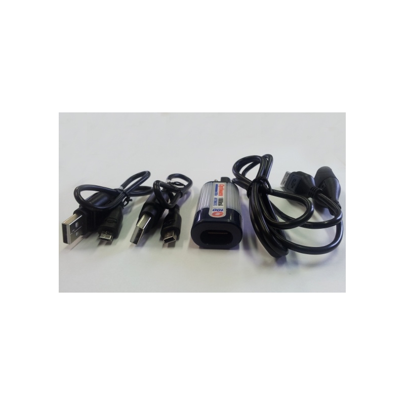 Univerzalni USB punjač sa USB adapterima