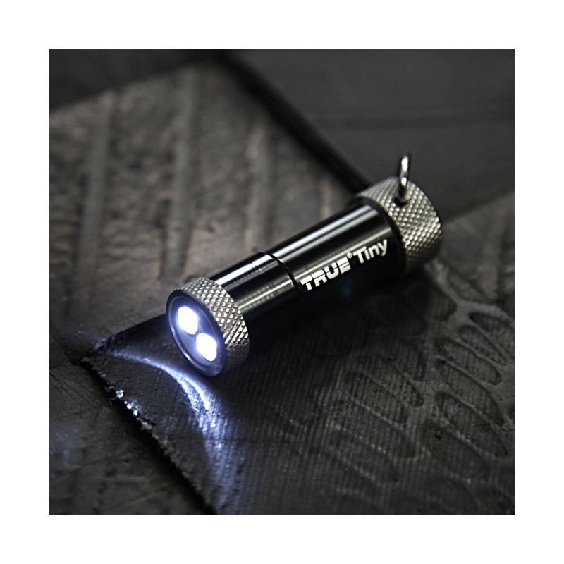True Utility TinyTorch TU284 mini svjetiljka